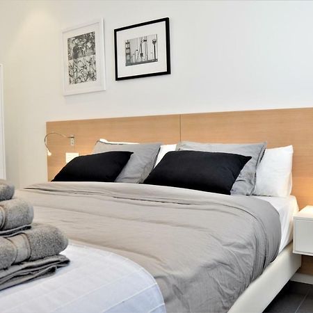 Villa With Private Pool Llobregales Екстер'єр фото