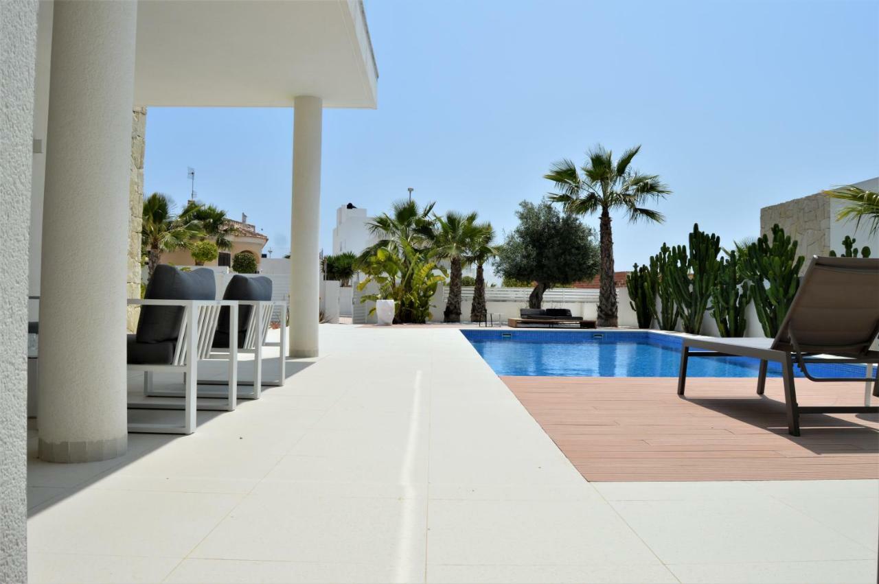 Villa With Private Pool Llobregales Екстер'єр фото